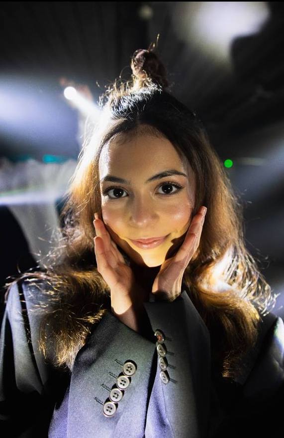 "Прилет просто рядом": певица NICOLE о дебюте в кино и съемках под обстрелами